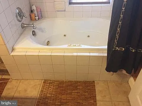 820 K St NE — Photo 13