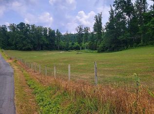 412 Hooker Rd, Blountville, TN 37617