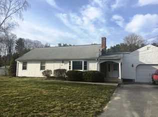 230 Bolton Rd, Lancaster, MA 01523