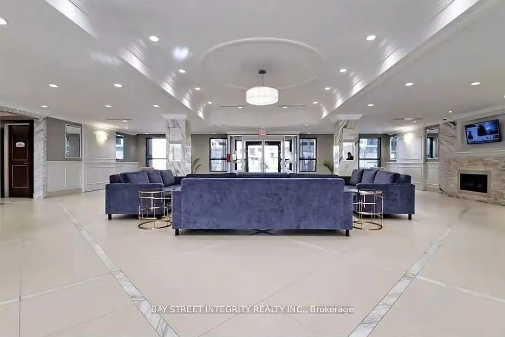 2 bed, $2,380 — Photo 2