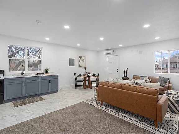 4th image of 473 W Center St #A