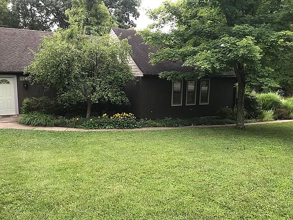 5th image of 1734 Cornelius Ln