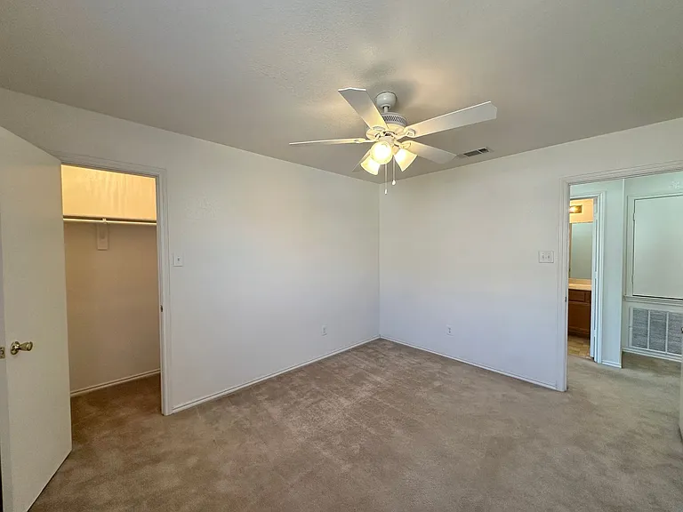 5300 Lauren Lea Dr — Photo 16