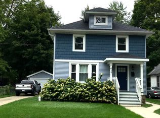 637 Grand Ave, Aurora, IL 60506