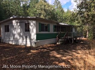400 Broken Bow Rd, Jacksonville, OR 97530