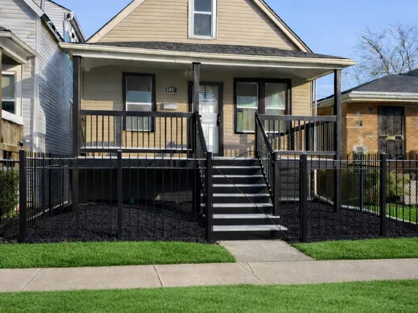 9147 S Dobson Ave, Chicago, IL 60619