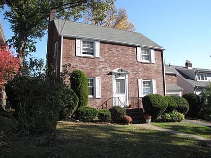 2nd image of 393 Jaques Ave