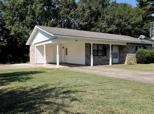 1201 N 9th St, Dardanelle, AR 72834