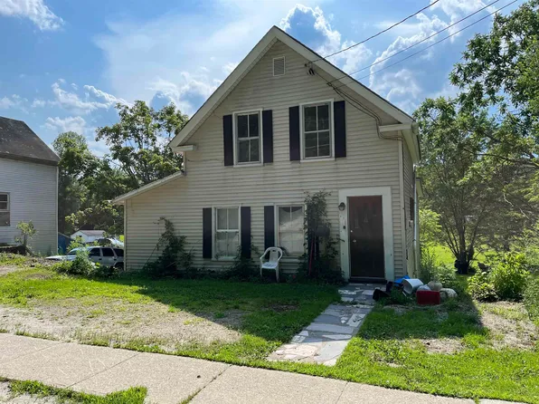 63 Carver Street, Brandon, VT 05733