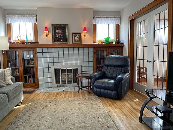Leaded glass French doors.