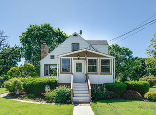 104 Orchard St, Round Lake, IL 60073