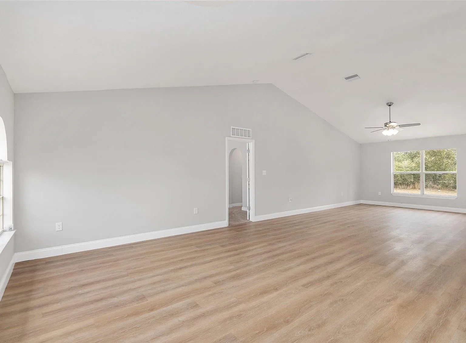 4181 SW 111th Pl — Photo 4