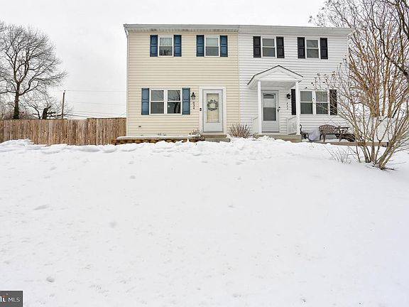 2nd image of 834 Bentwillow Dr