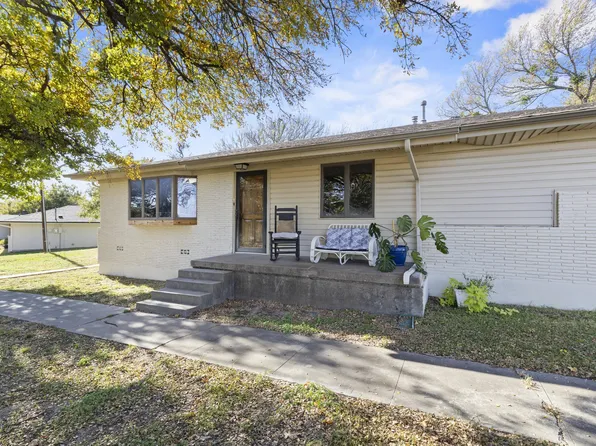 1829 N Main St, Weatherford, TX 76085