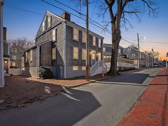 4th image of 47 Fair St