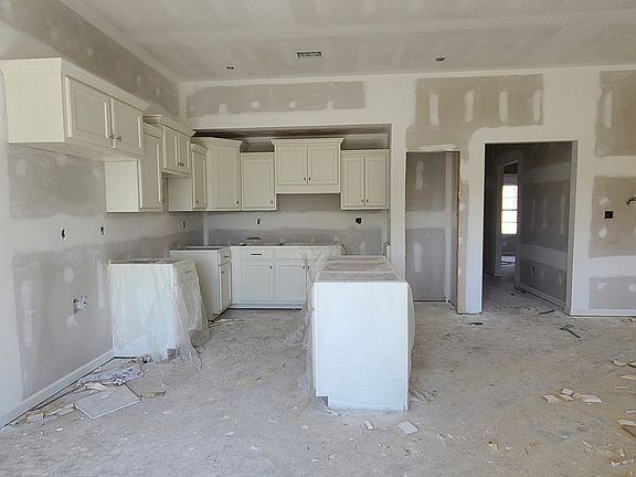 3rd image of 808 Lasalle Way