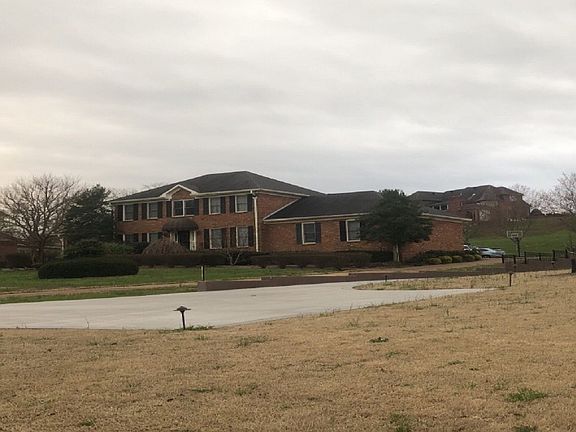2nd image of 2214 Barnes Dr