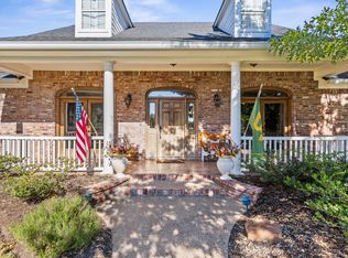 100 Tranquil Ct, Waco, TX 76708