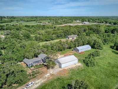 13750 Woodend Rd, Bonner Springs, KS, 66012