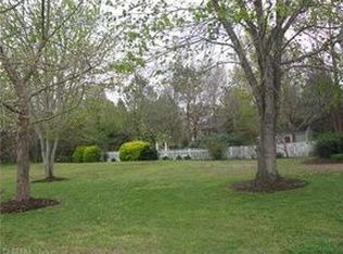 112 Settlers Landing Rd, Suffolk, VA 23435