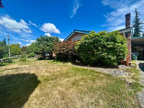 2516 Huron St Photo 1