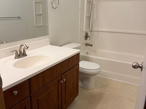 3rd image of 1019 E 12th Ave APT 3