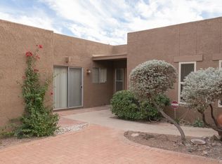 6523 N Foothills Dr, Tucson, AZ 85718