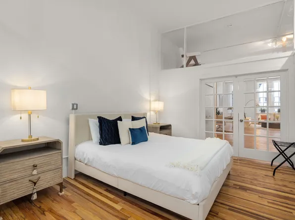 508 Broadway image 7 of 10