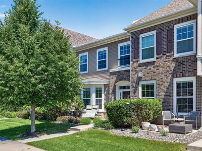 7214 Kimberly Ln N #202, Maple Grove, MN, 55311
