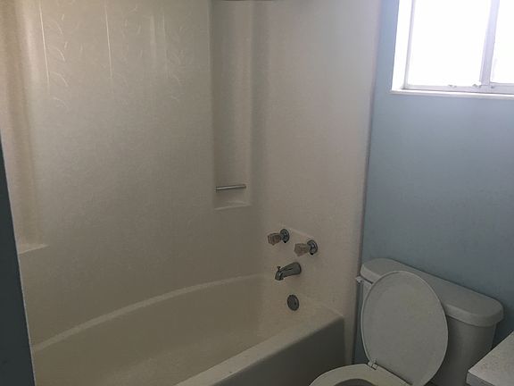 3rd image of 2184 Pretty Ln APT 4