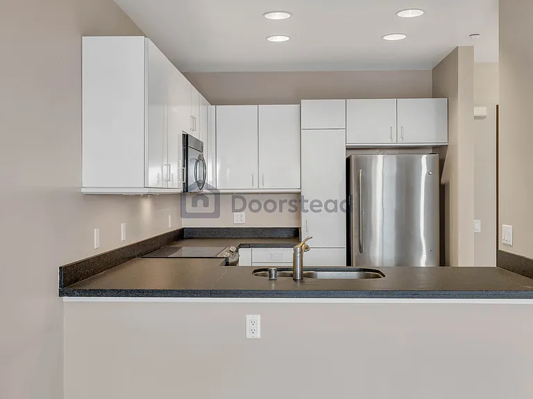 451 Kansas St #322 — Photo 12