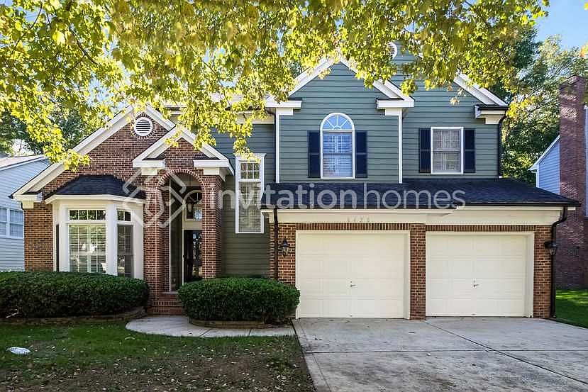 1st image of 6420 Fairway Point Dr
