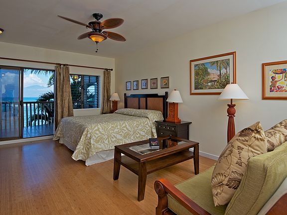 The Emerald Turtle Room