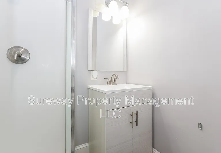 313 Home Ave — Photo 15