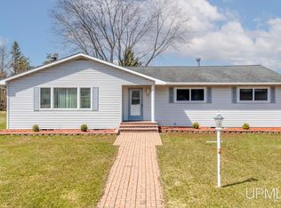 601 Kennedy Rd, Iron Mountain, MI 49801