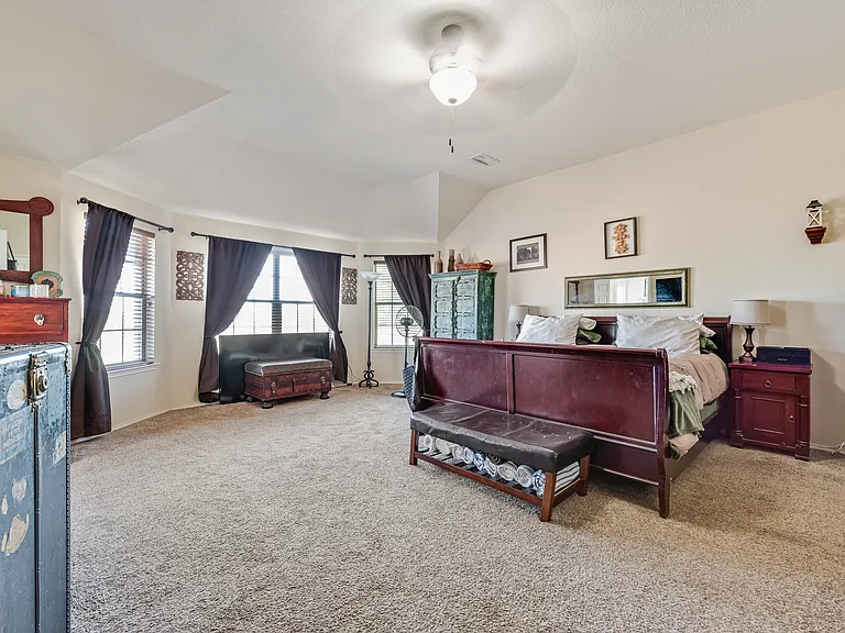 7578 Seawood Dr — Photo 24