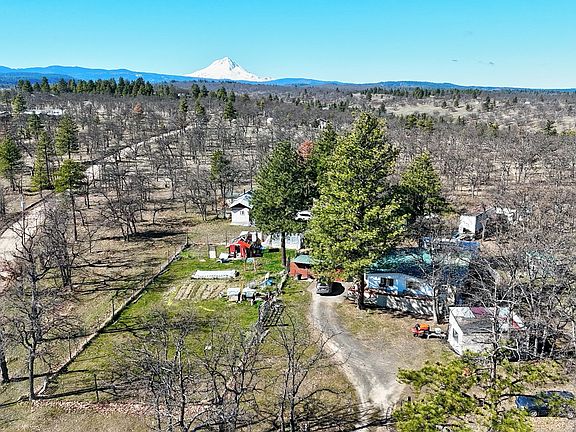 3rd image of 80165 Ridgetop Rd