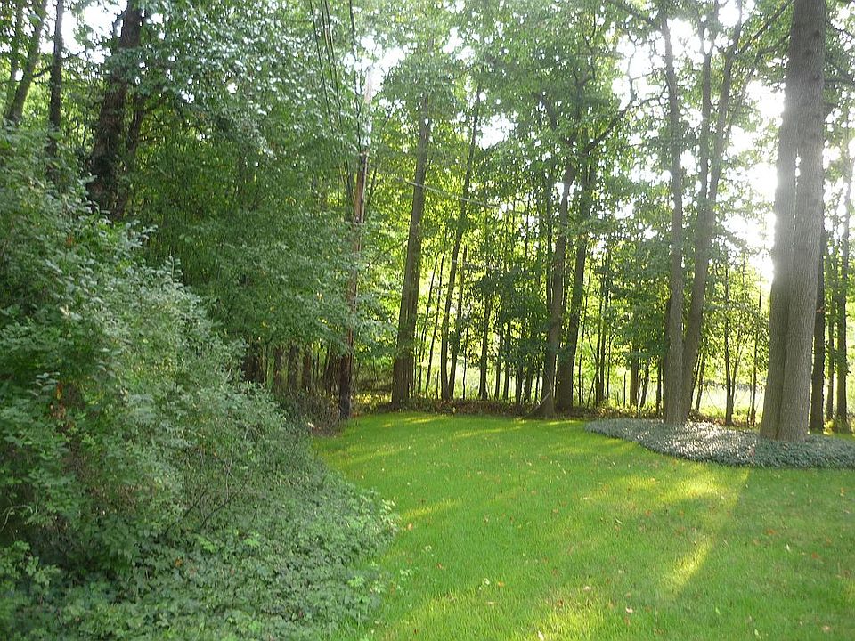 1st image of 25900 Williams Dr
