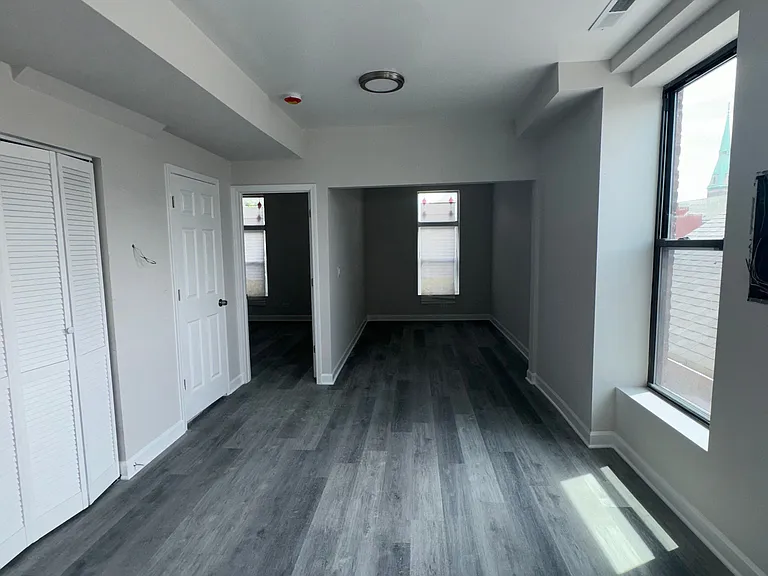 1626 S Throop St #3F — Photo 3