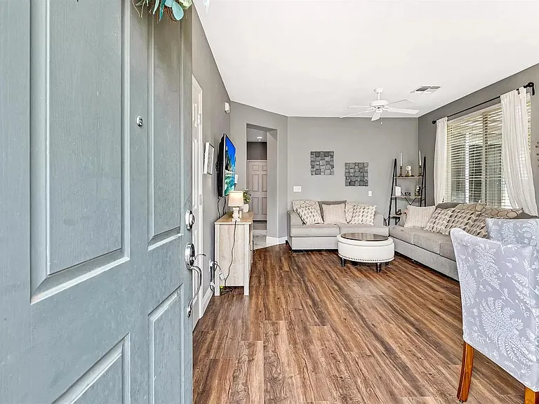 11837 Windham Way — Photo 37
