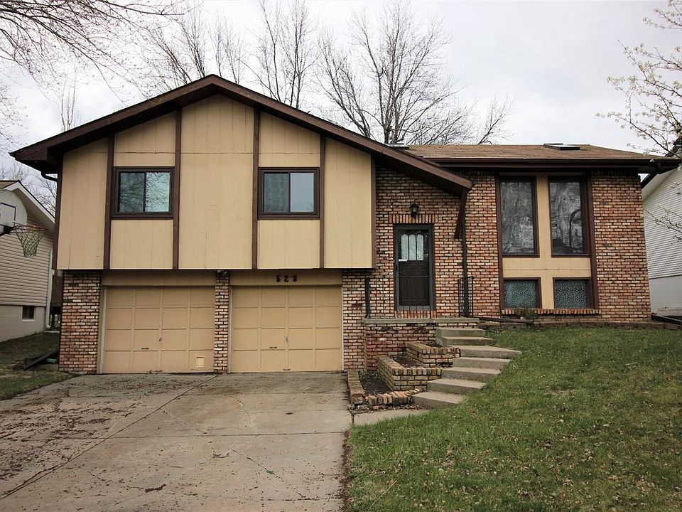 1st image of 523 W Burt Dr