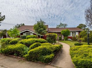 5954 Ellerslee Dr, Carmichael, CA 95608