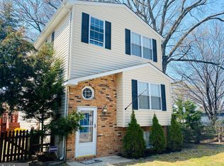 7736 Woodlawn Ave, Pasadena, MD 21122