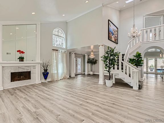 4th image of 11720 Joyas Ct #11722