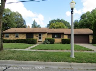 2803 Lasalle Gdns, Lansing, MI 48912