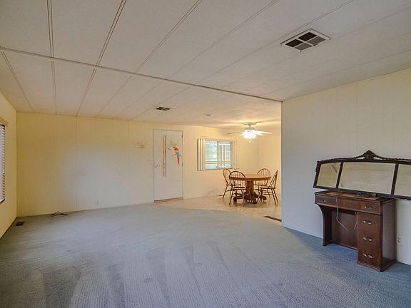 3rd image of 1830 E Yosemite Ave Spc 264