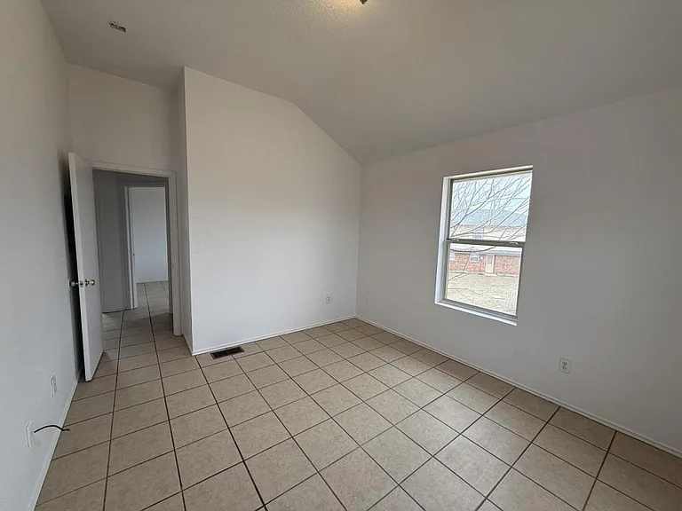 1210 Industrial Blvd #D — Photo 20