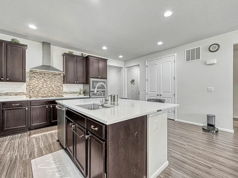 17770 E Anthem Dr — Photo 9