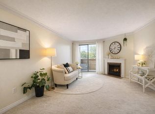 615 North Rd #312, Coquitlam, BC V3J1P1