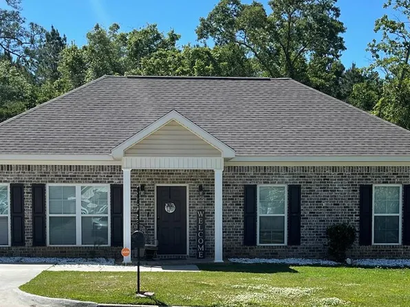 34 Nomad Cir, Kinsey, AL 36303